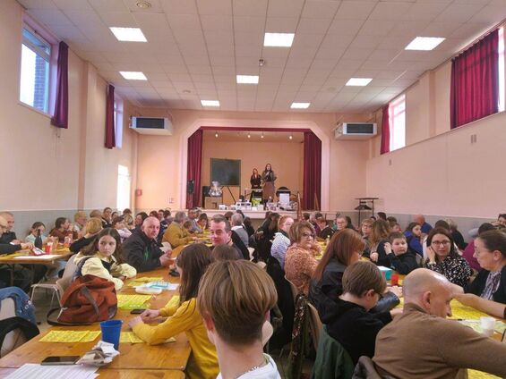 Salle des fêtes de Flesquières - Samedi 8 avril 2023 - LOTO organisé par l'Association de Parents d'Elèves (APE) de Ribécourt la Tour - Flesquières
Crédit photo : Fabien LELOIR