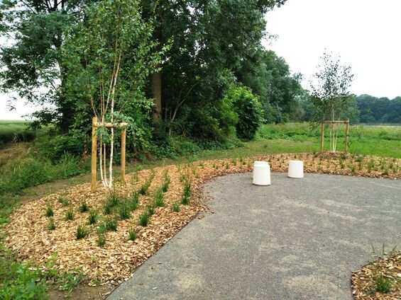 juin 2021-jardin du souvenir Flesquières juin 2021-jardin du souvenir Flesquières
