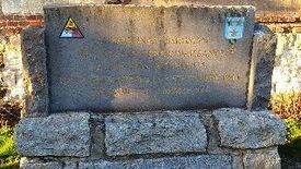Place de flesquières - monument souvenir
