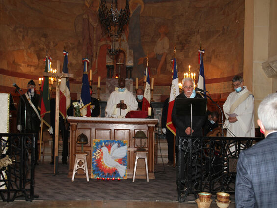 Messe du 11 novembre 2021 - Eglise St Géry Flesquières - Crédit photo JM Caudemont Messe du 11 novembre 2021 - Eglise St Géry Flesquières - Crédit photo JM Caudemont