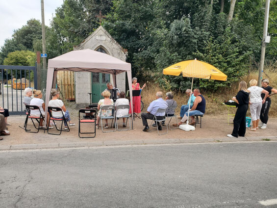 16 août 2022 - spectacle de la Baraque à Frat dans les rues de Flesquières - Crédit photo Fernande Lamouret