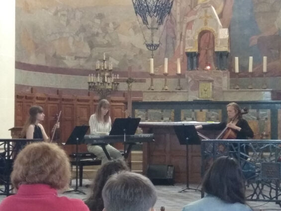 Samedi 21 mai 2022 - "Le conservatoire en ballade" à l'église de Flesquières
Musique de Chambre (professeur : Pierre Descamps)
Crédit photo Fabien Leloir
